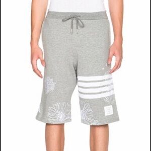 Thom Browne Gray Floral Athletic Shorts Size L